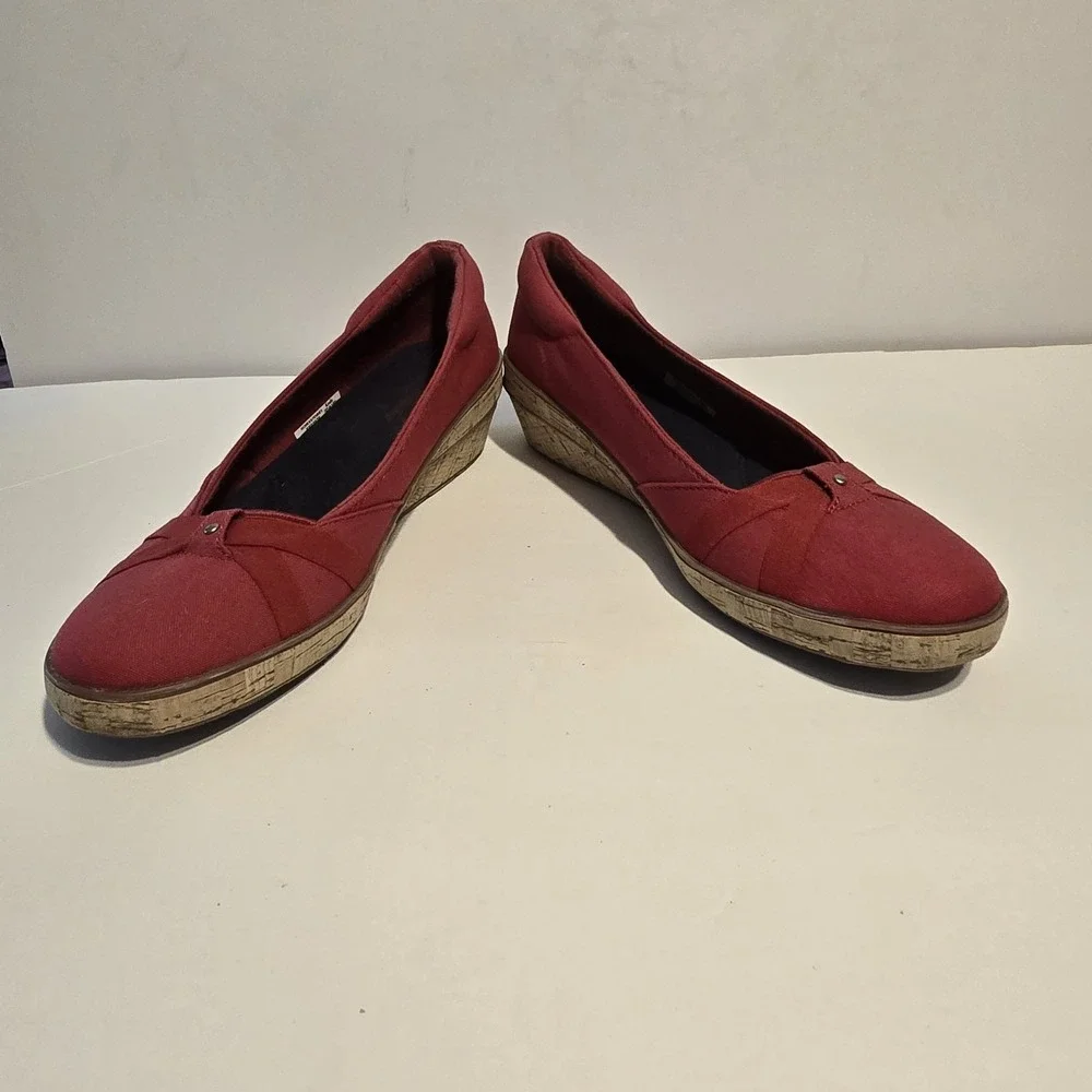 Grasshoppers by Keds‎ EF62976 Red Canvas Cork Wrap Wedge Pumps Womens 7